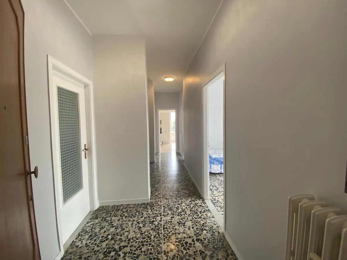 Appartamento La Perle Marine Diano Marina 0*,  Italia