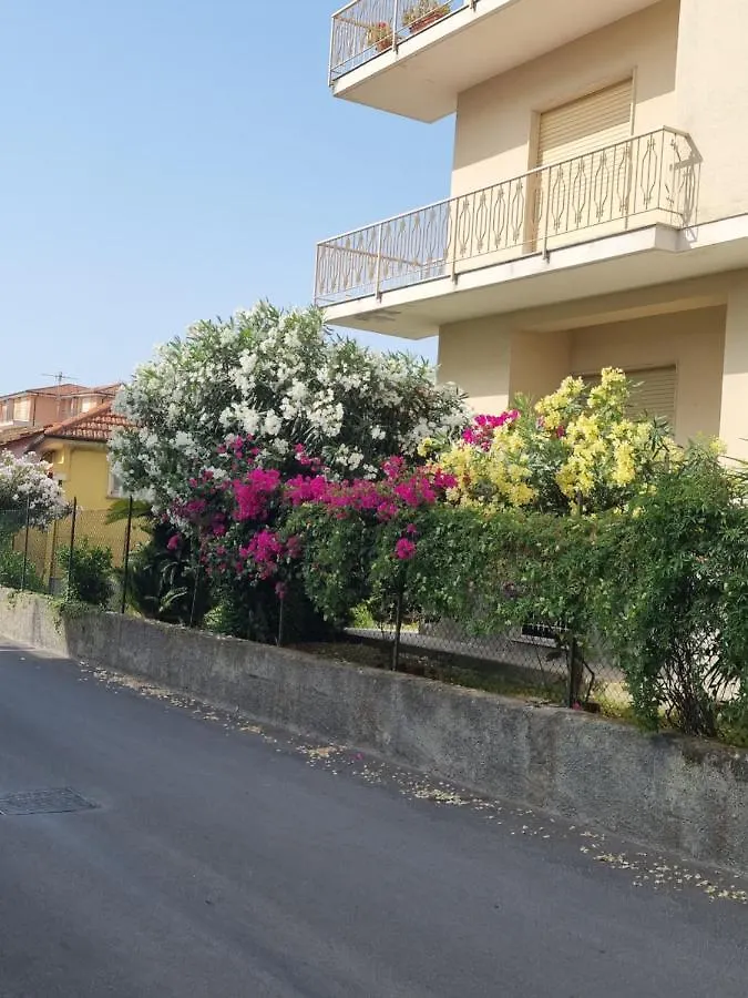 La Perle Marine Apartment Diano Marina